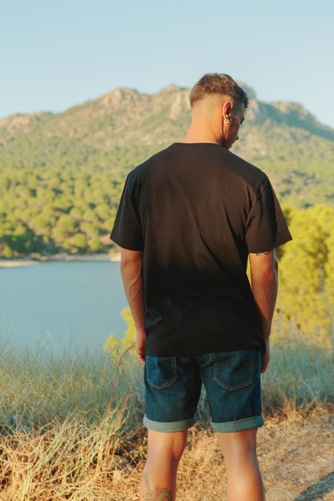 Camiseta Box Logo Negro/Blanco