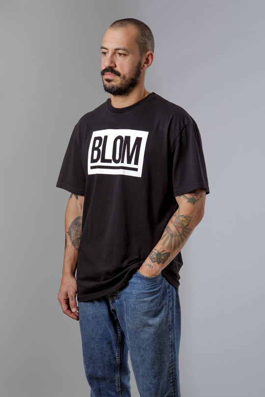 Camiseta Box Logo Negro/Blanco