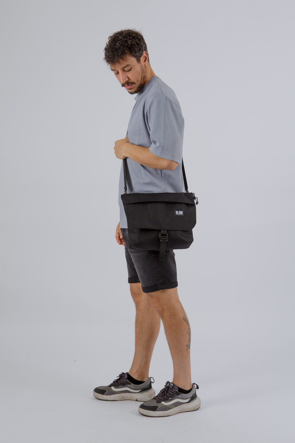 Messenger Bag Negro (Preventa)