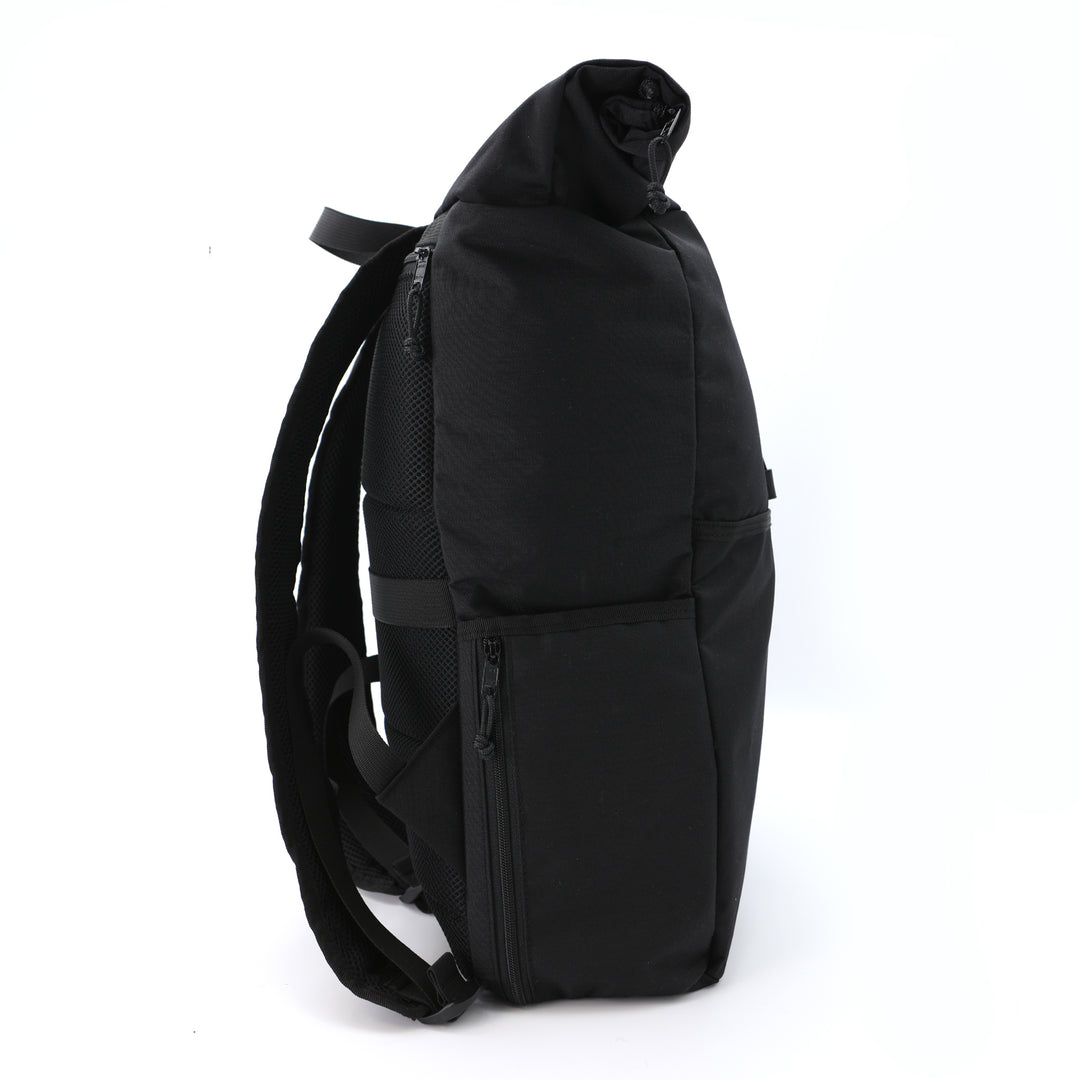 Mochila Roll-Top Negra 7º Aniversario