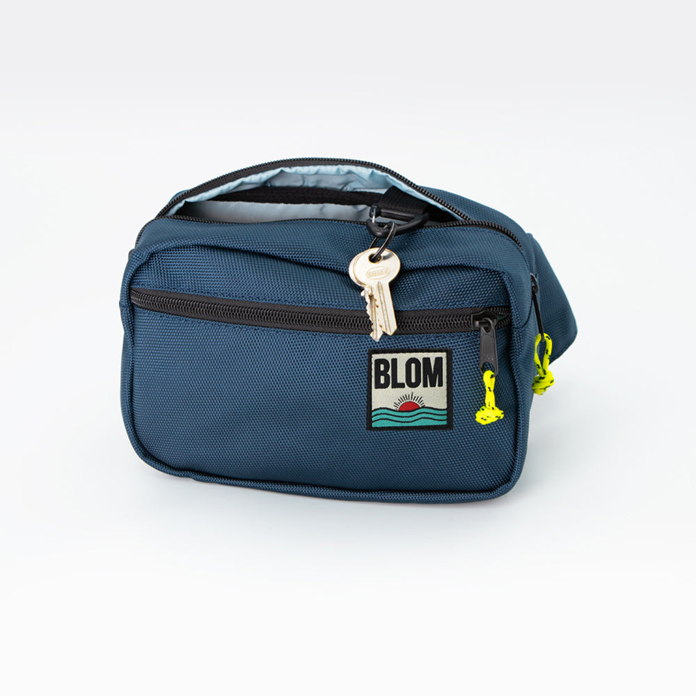 HX1 Blue 3.5 L Waist Bag