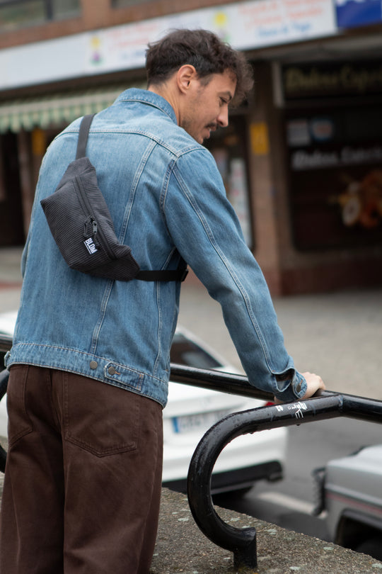 Riñonera Dilon Pana Carbón (Preventa)