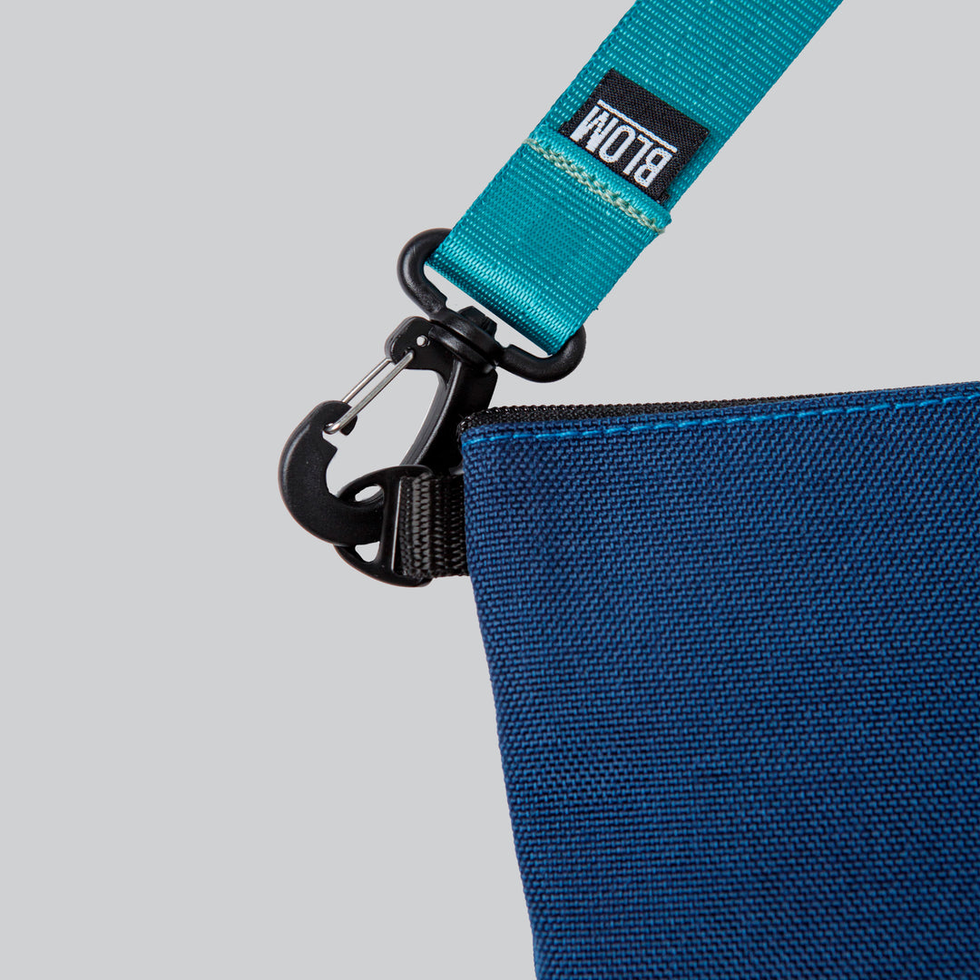 Bolso de mano Azul Marino + correa turqesa incluida (Preventa)