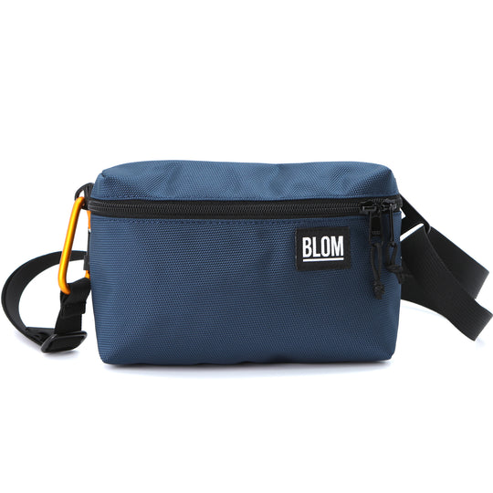 Bolso Numa Azul