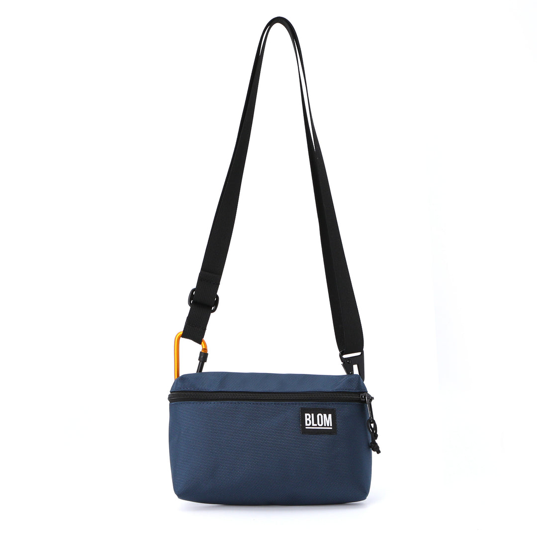 Bolso Numa Azul